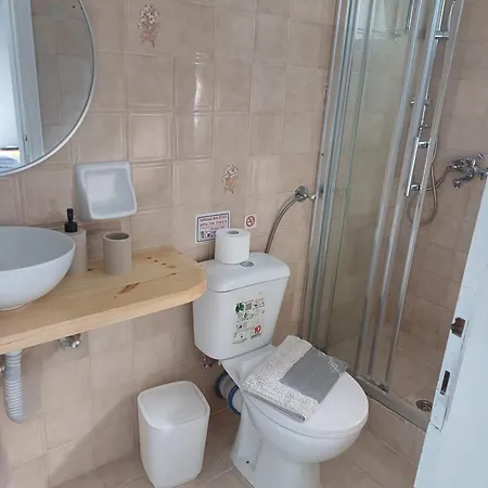 אורחן Katafygio Zuflucht *