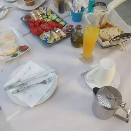 Katafygio Zuflucht Penzion Marathias